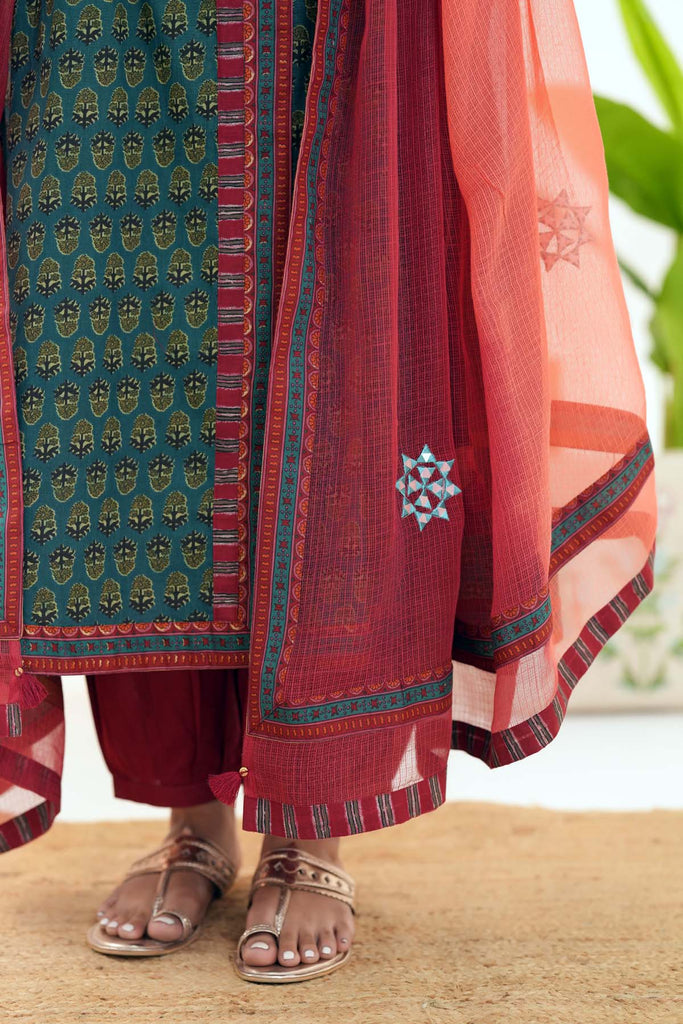 Double Shaded Kotadoriya Dupatta In Orange Color