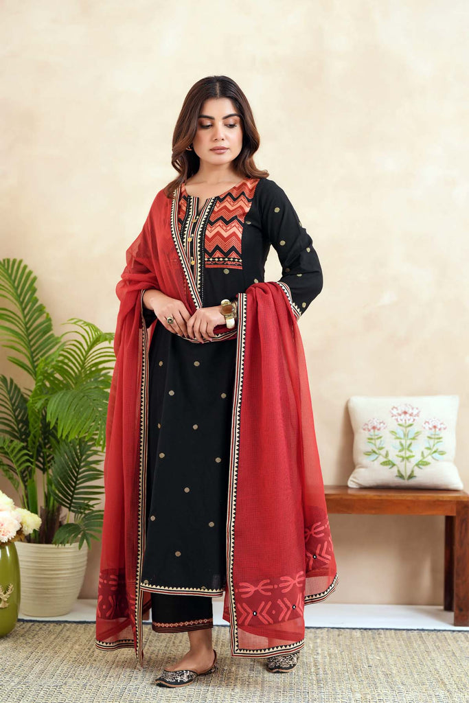 Maroon Kotadoriya Dupatta With Mirror Embroidery