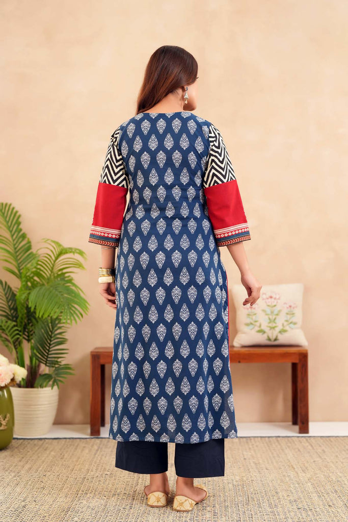 Navy Blue Straight Fit Kurta In Cotton Fabric