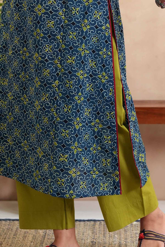 Mehndi Green Straight Pants In Cotton