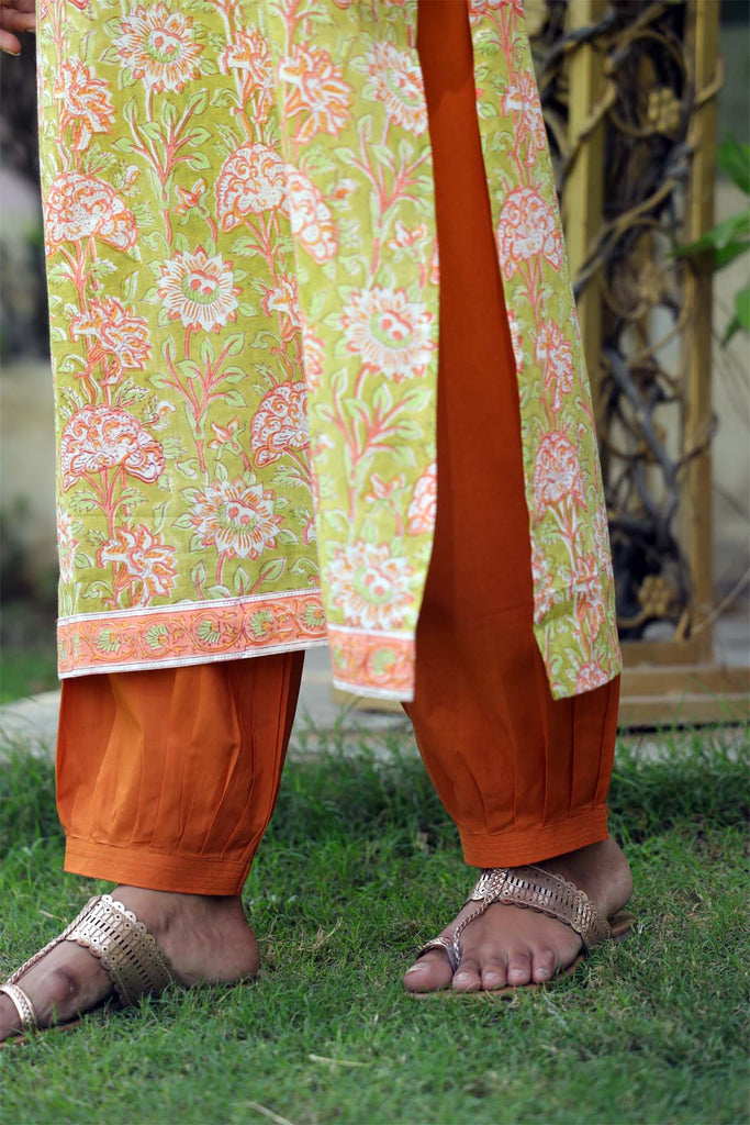 Yellow Printed Cotton Straight Pant – Kamakhyaa